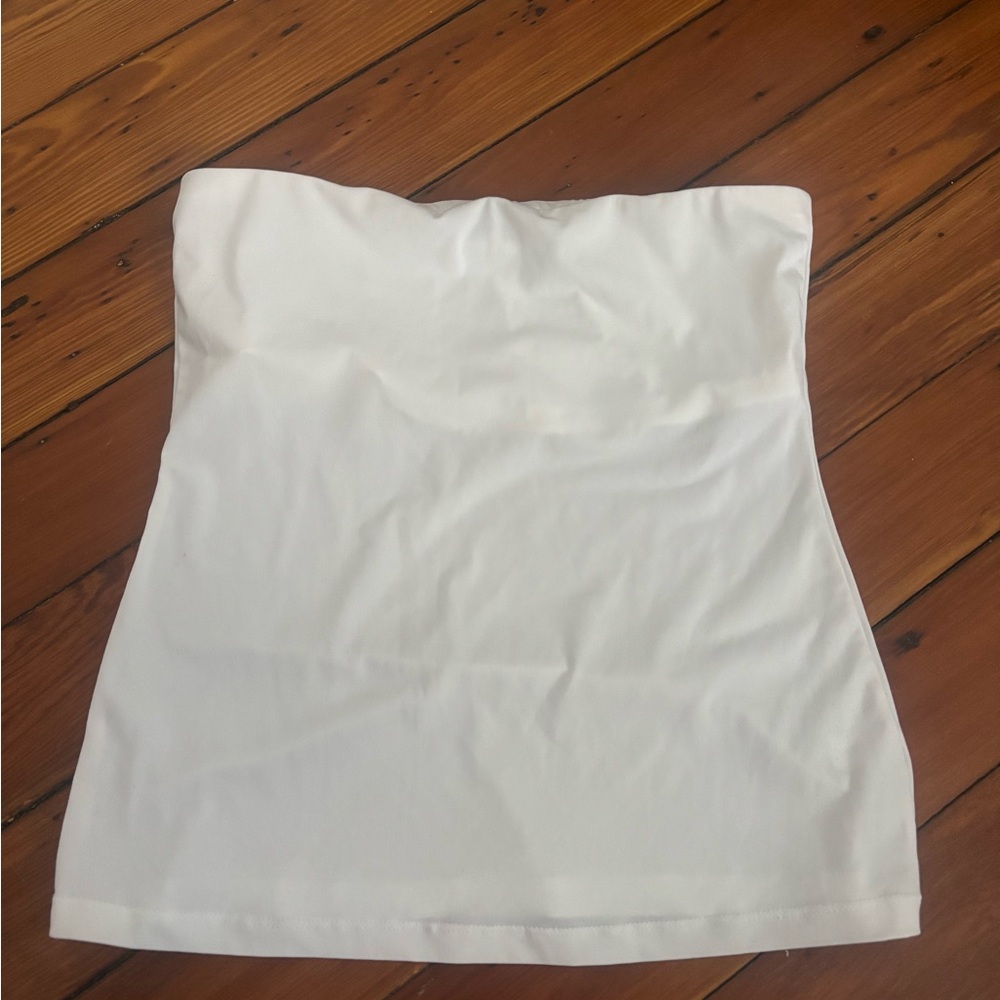 GAP Off-White Strapless Top